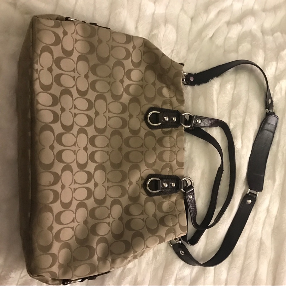 👜Coach 'Ashley' Signature Carry-all Bag - Picture 2 of 8