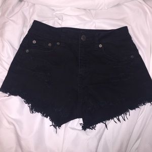 American Eagle black shorts