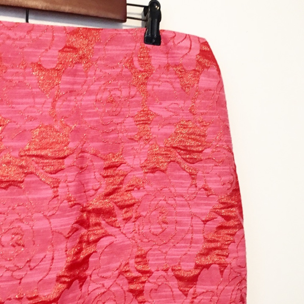 LAST CALL•• Metallic Floral Jacquard Pencil Skirt