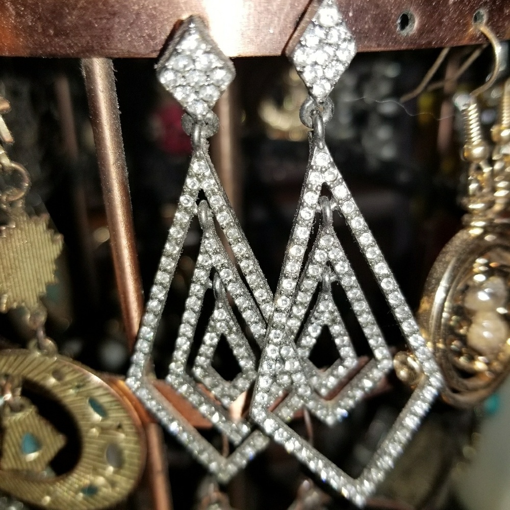 Forever 21 diamond earrings