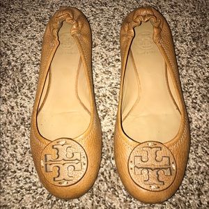 Tan Tory Burch Ballet Flats