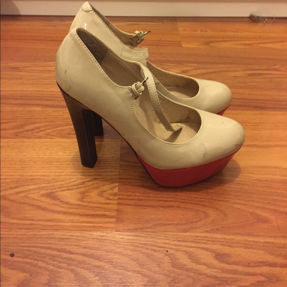 Pumps - Picture 3 of 3