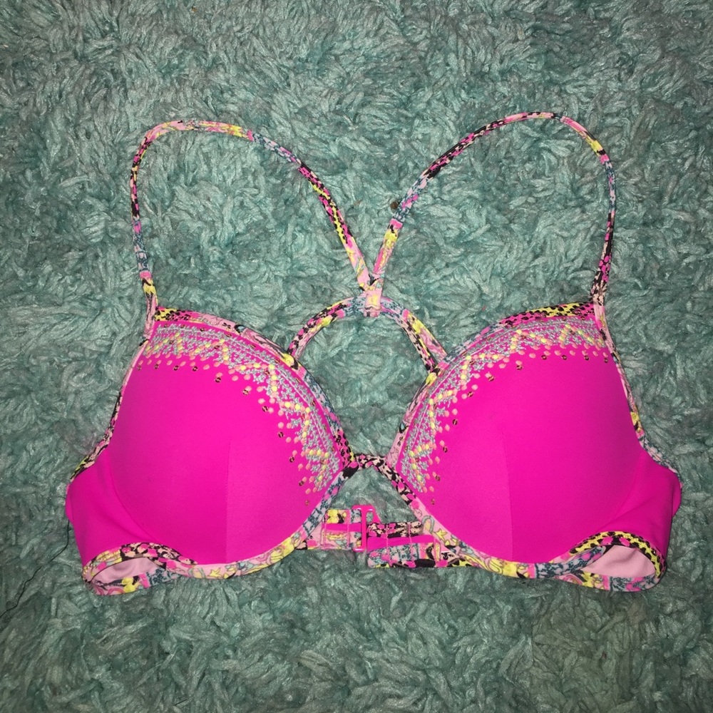 Pink Victoria's Secret 34C bikini top!