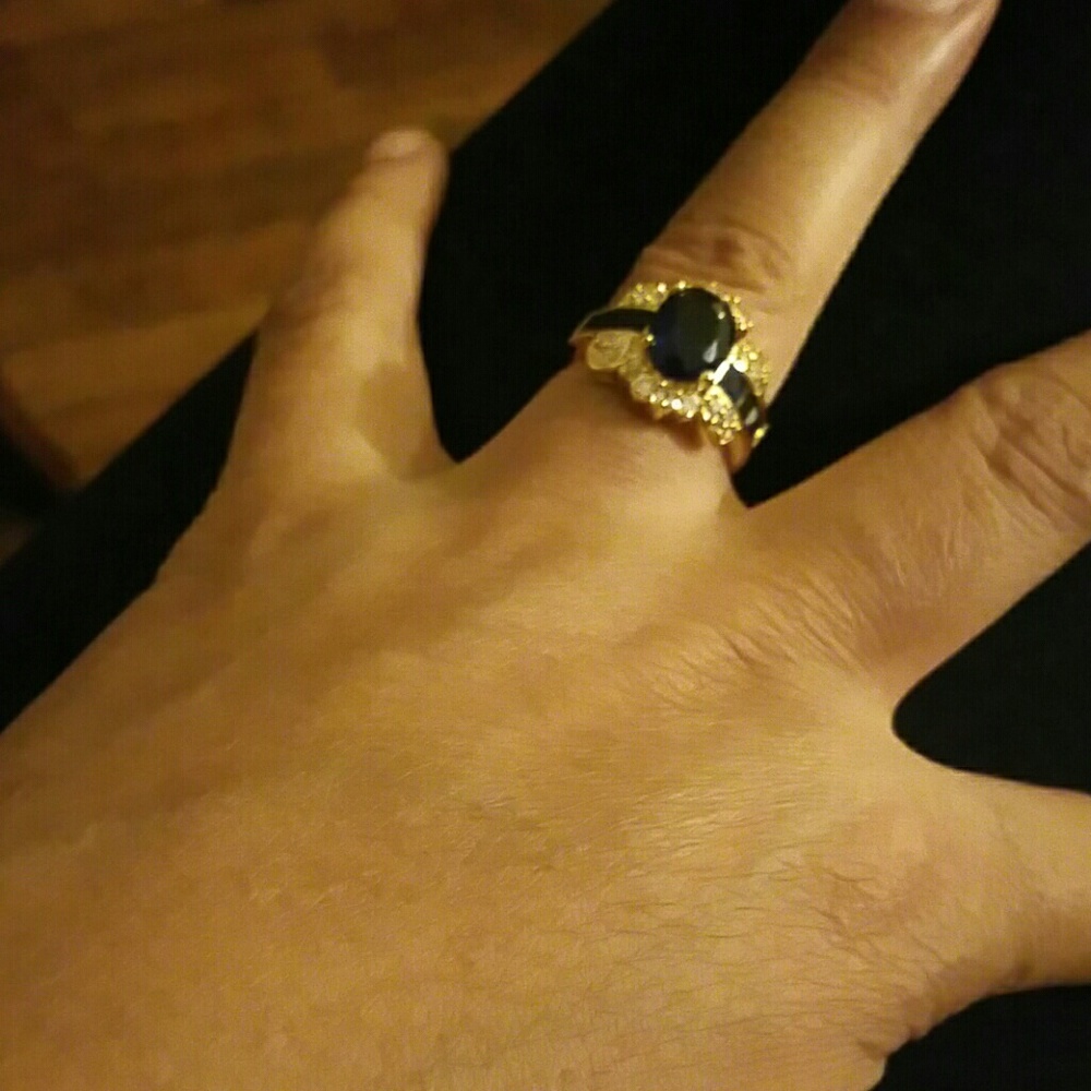 Black onyx gold belt ring