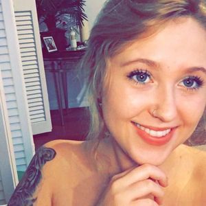 Meet your Posher, Kalli