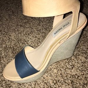 Steve Madden Tan Wedges with Blue Accent Strap