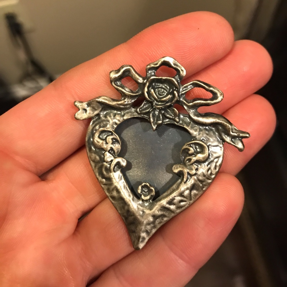 Vintage Heart Picture Frame Brooch