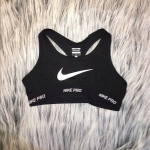 nike sports bra