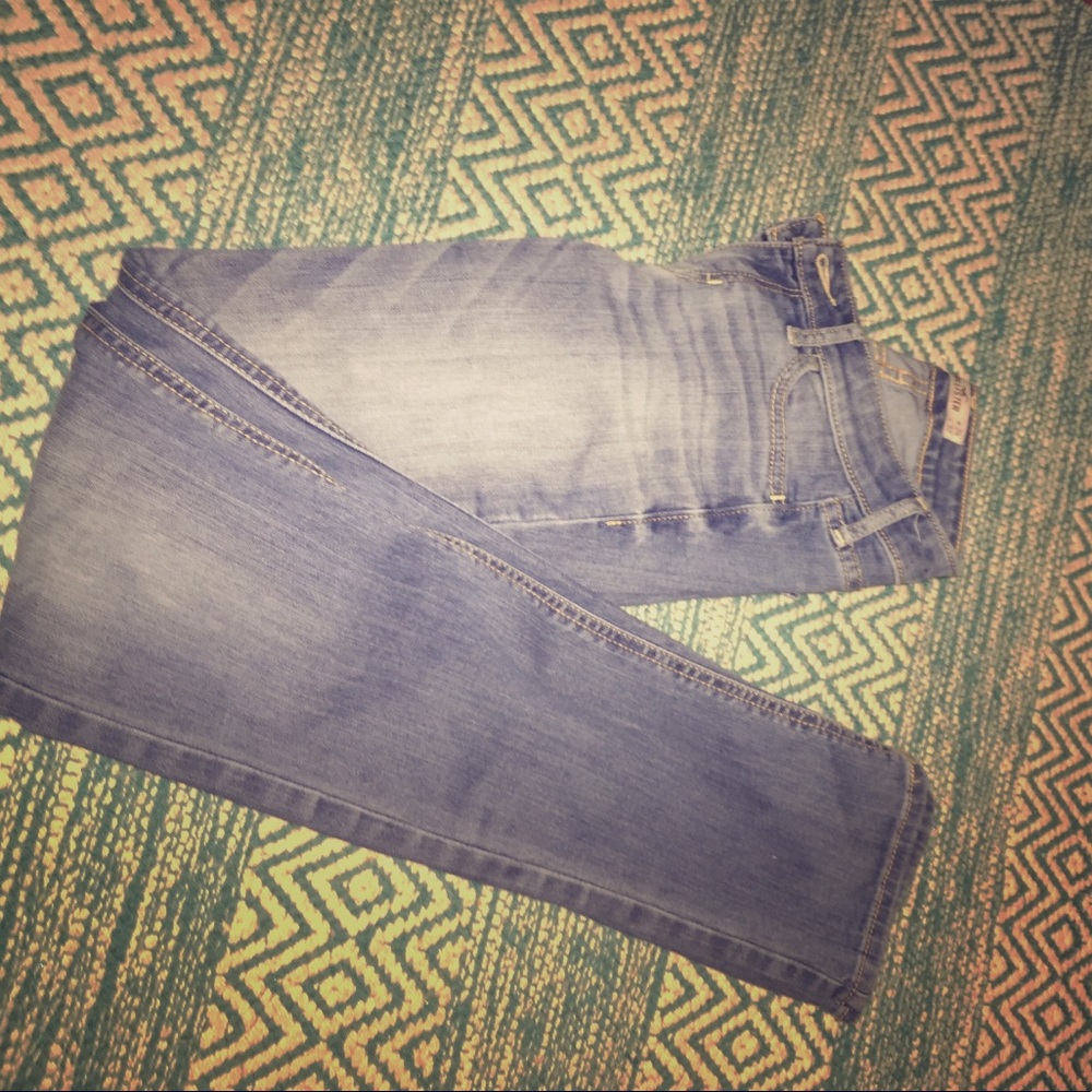 Hollister jeans