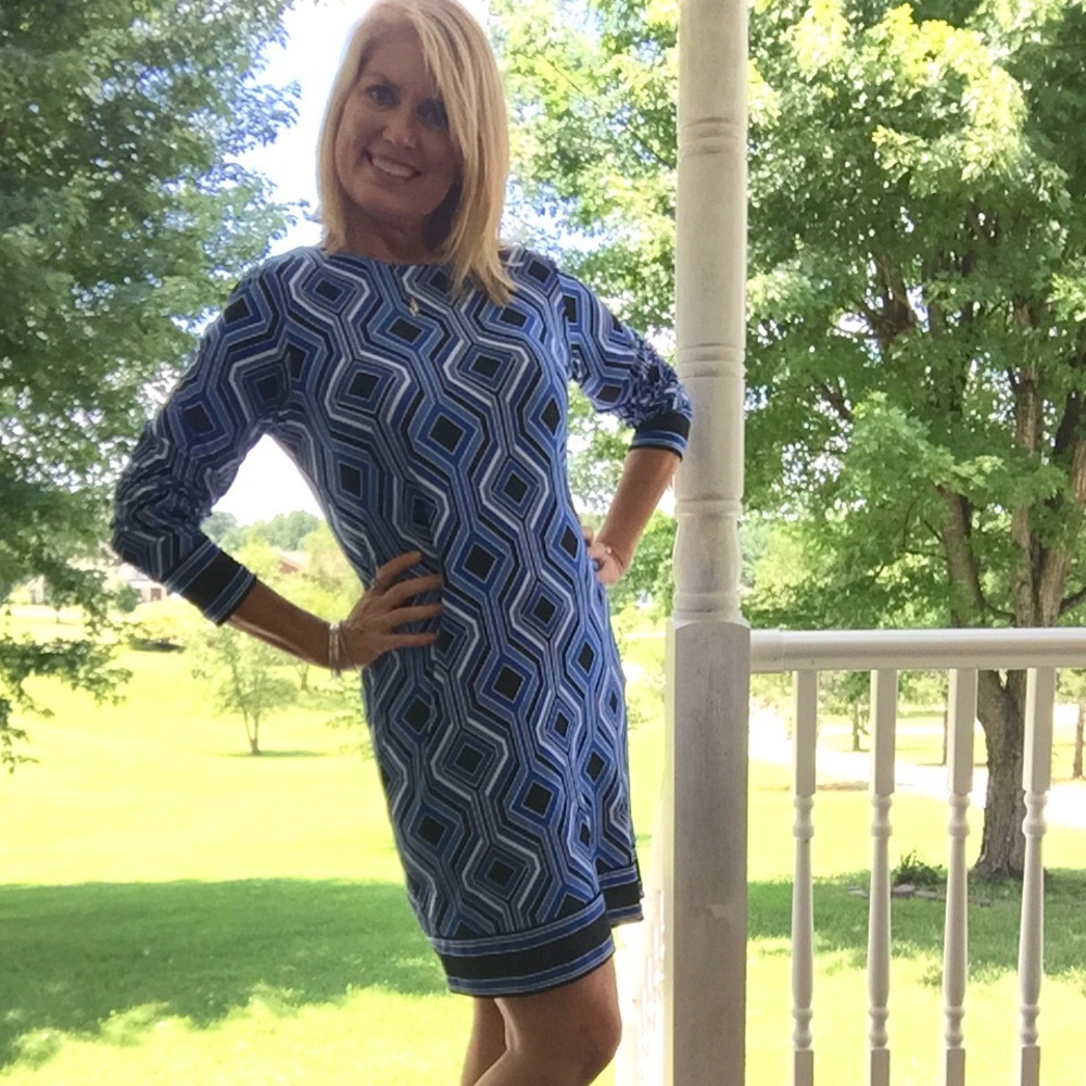 Meet your Posher, Debbie