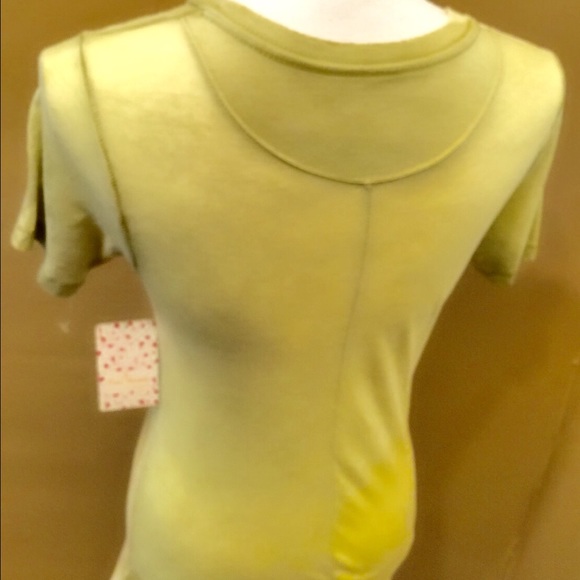 Tees - Picture 3 of 4