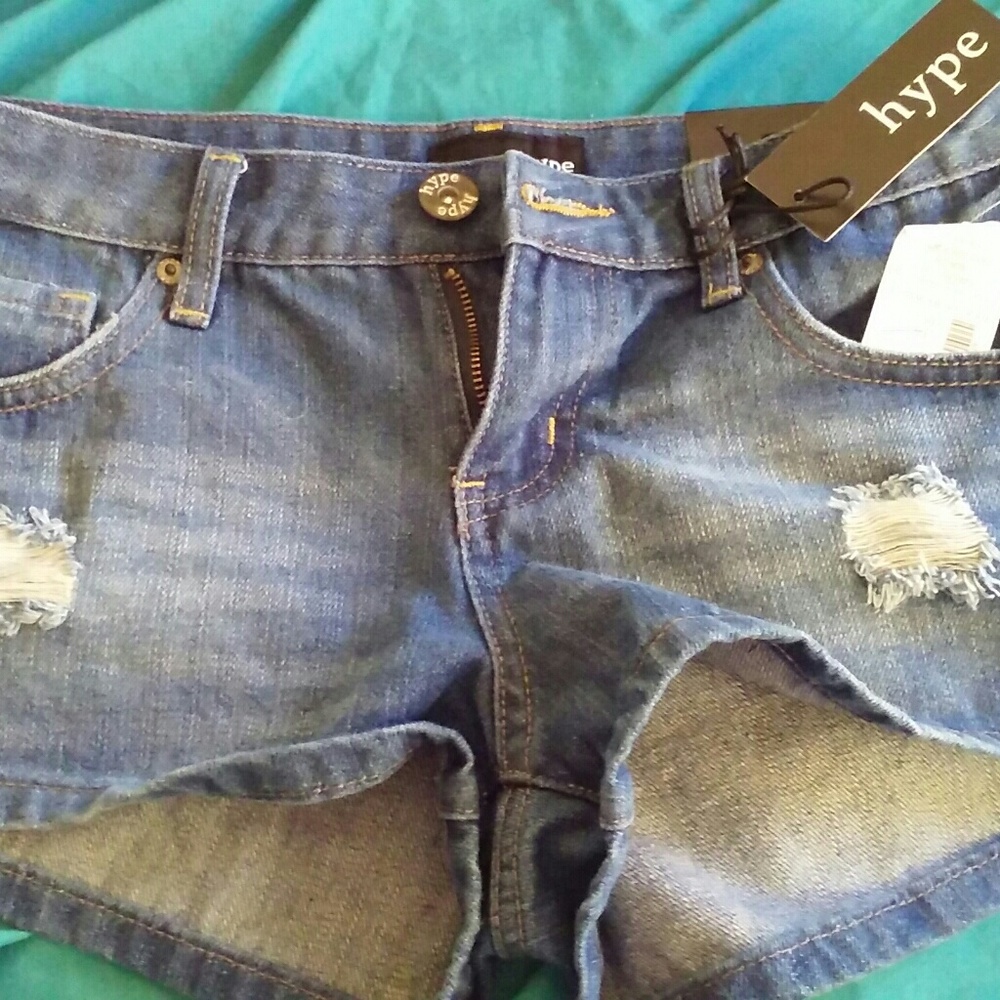 New with tags hype denim shorts
