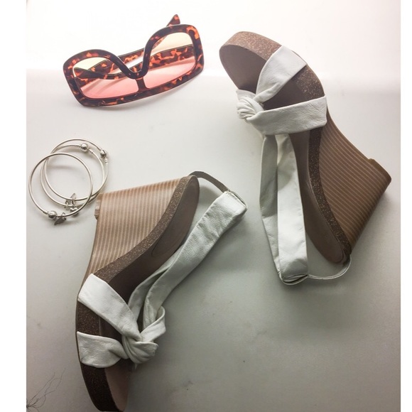 BCBG Shoes - BCBG leather wedges