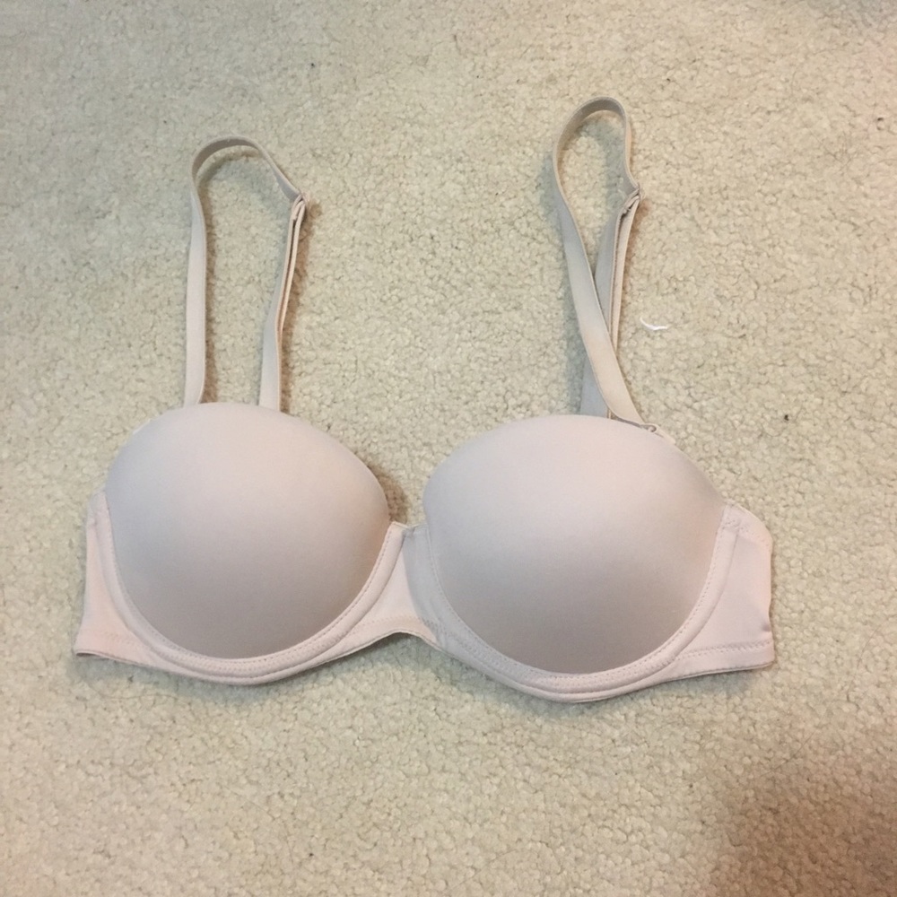 VS 32B push up bra w/ removable straps
