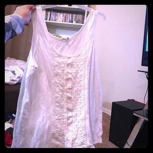 LG White Aero Tank top w/crochet detail & buttons