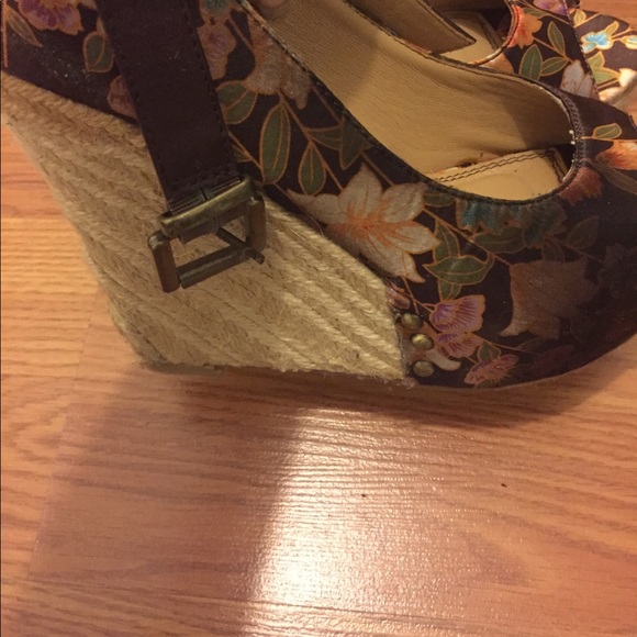 Wedges - Picture 2 of 2