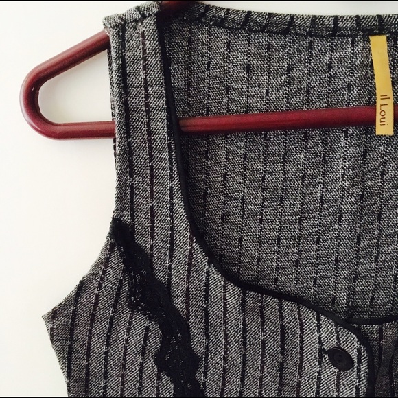 S 🎼 L D - Picture 2 of 4