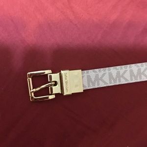 MK belt