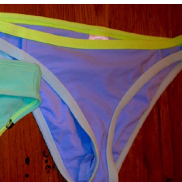 Bundle of 3 piece box color swim bundle ! - Picture 3 of 6