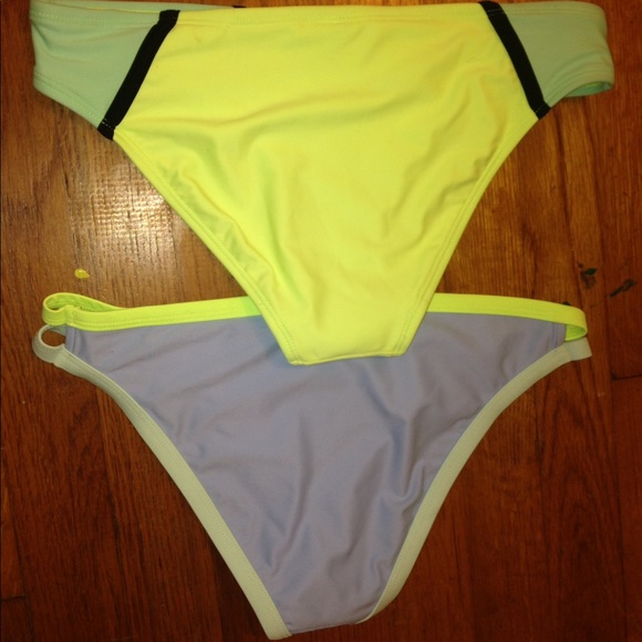 Bundle of 3 piece box color swim bundle ! - Picture 5 of 6