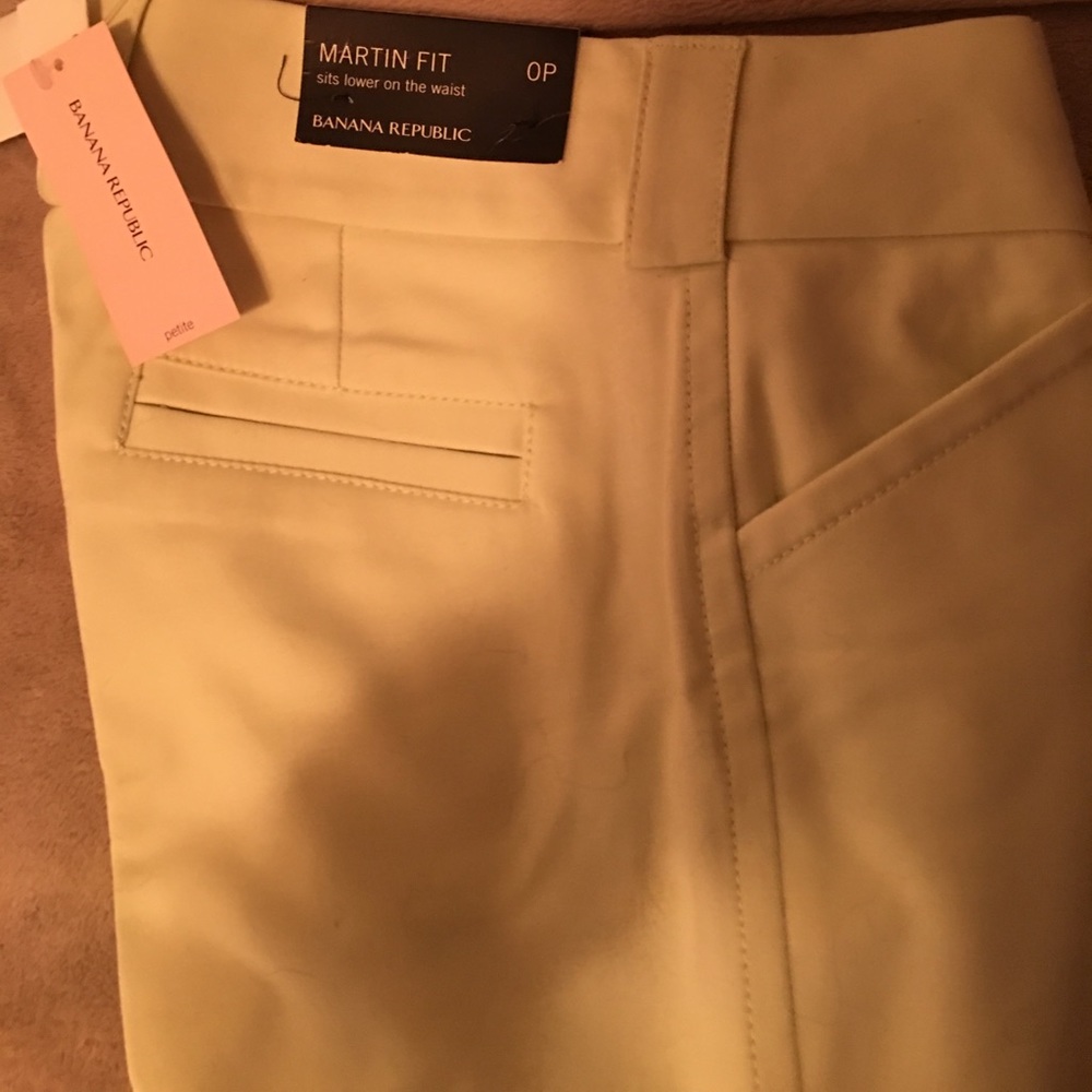 Banana Republic Light colored Size OP Petite