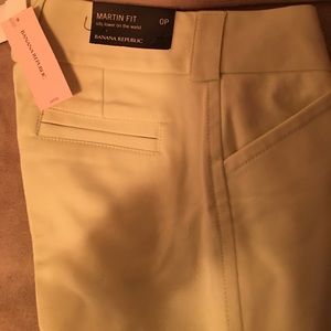 Banana Republic Light colored Size OP Petite