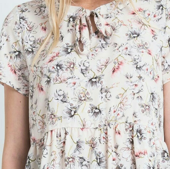 Chloe Printed Flower Short Sleeve S - Picture 6 of 6