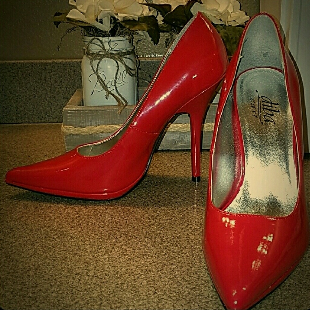 Red hot heels