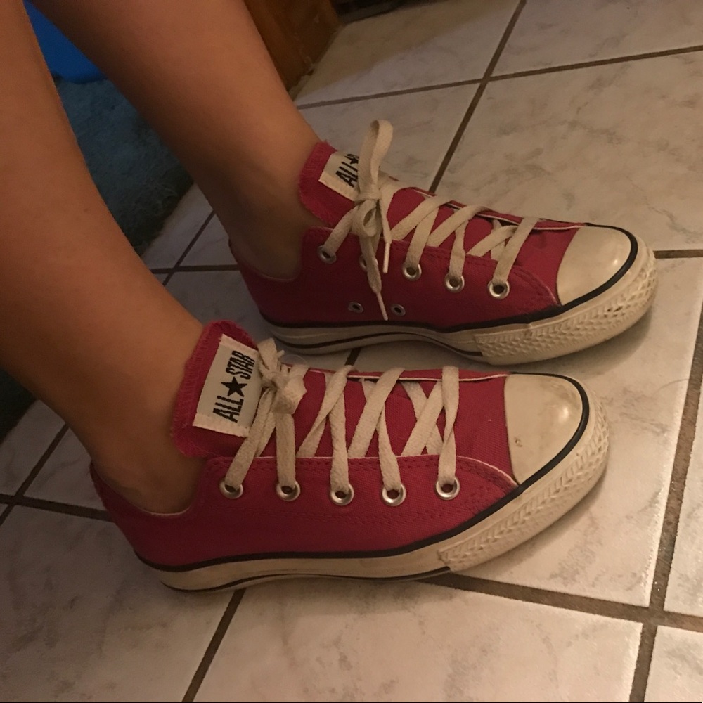 Pink Converse👟