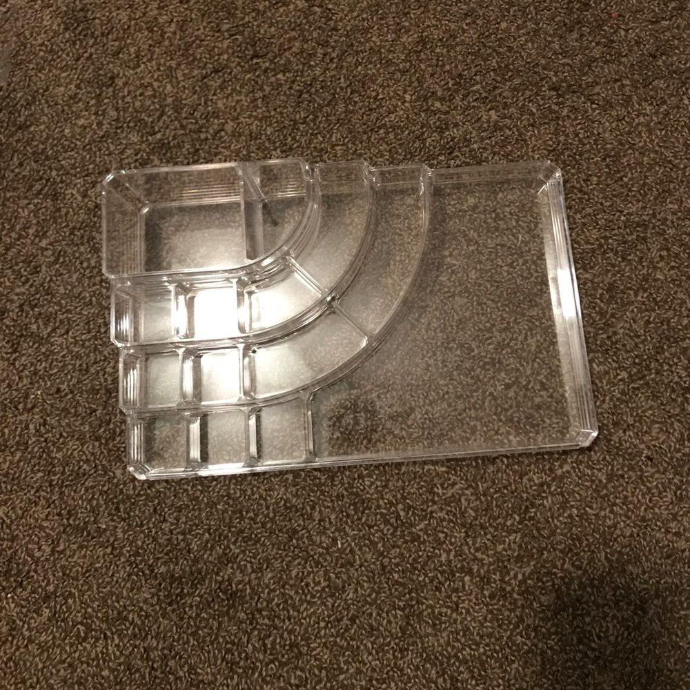 Makeup organizer - Picture 2 of 2