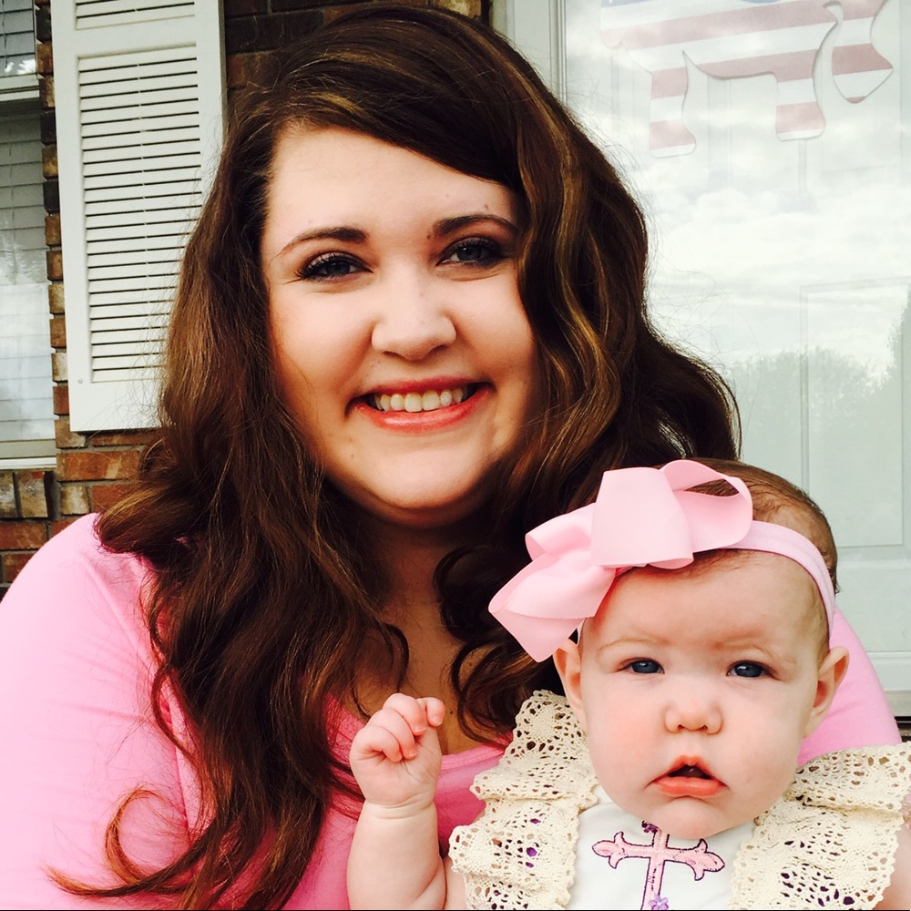 Meet your Posher, Caitlyn