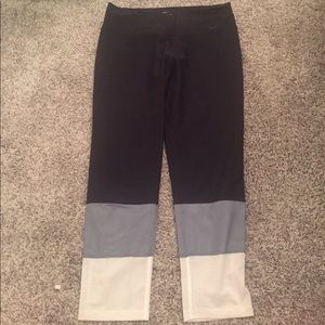 Nike color blocked leggings