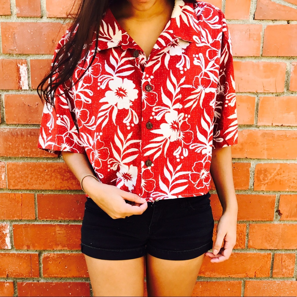 Brandy Melville Hawaiian shirt