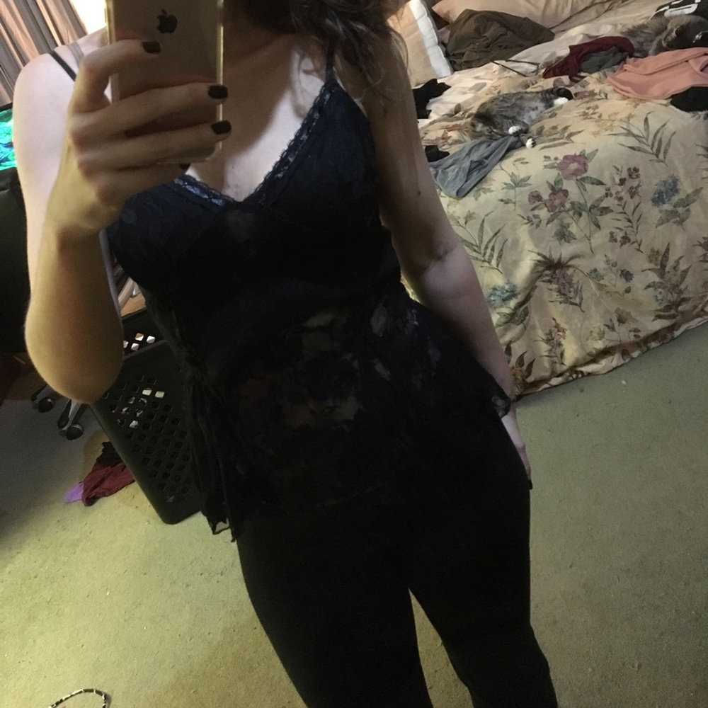 🌼Black lace top🌼