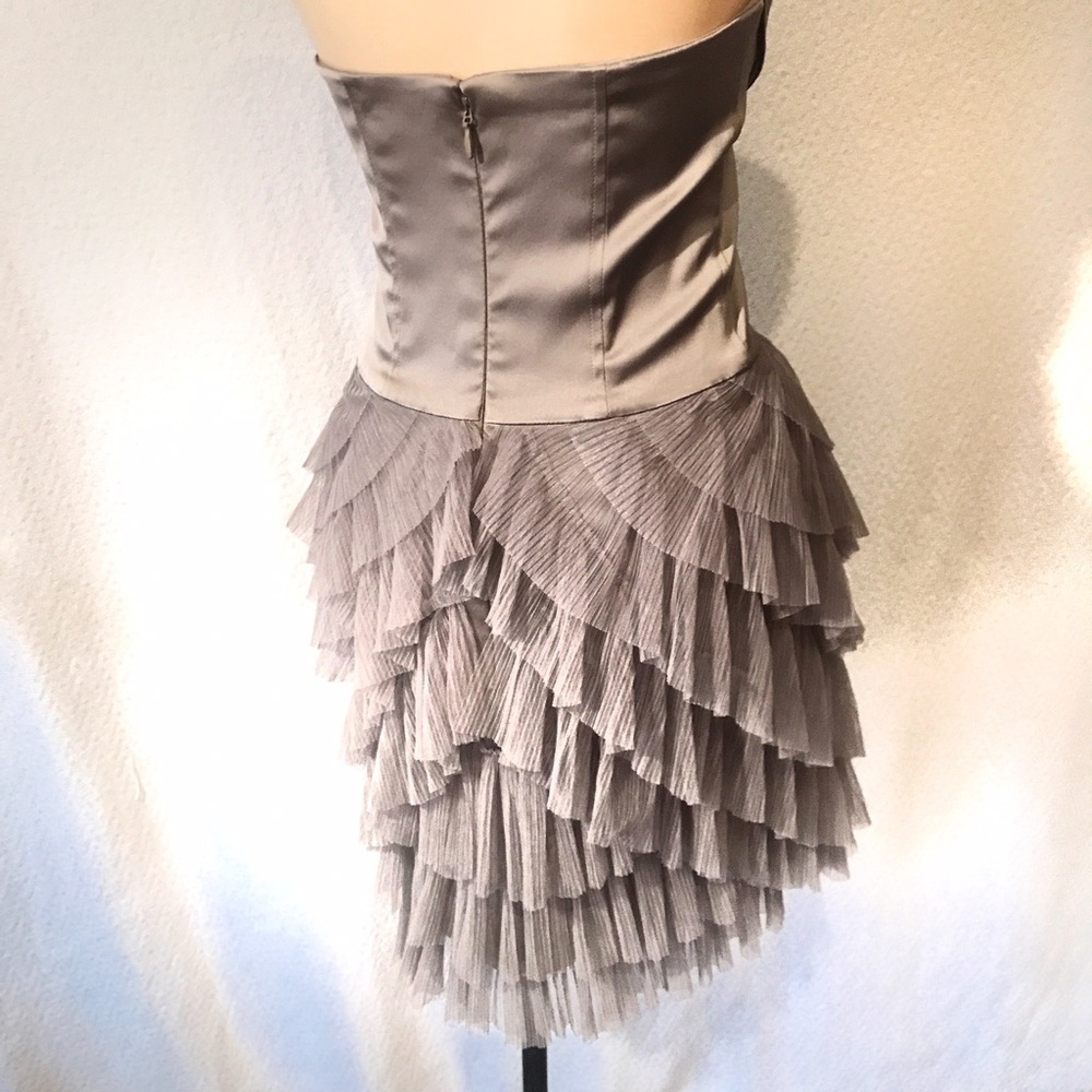BCBGMaxAzria Strapless Cocktail Dress 6 - EUC - Picture 4 of 8