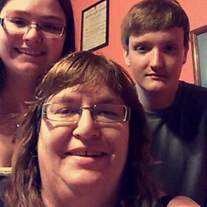 Meet your Posher, Kye