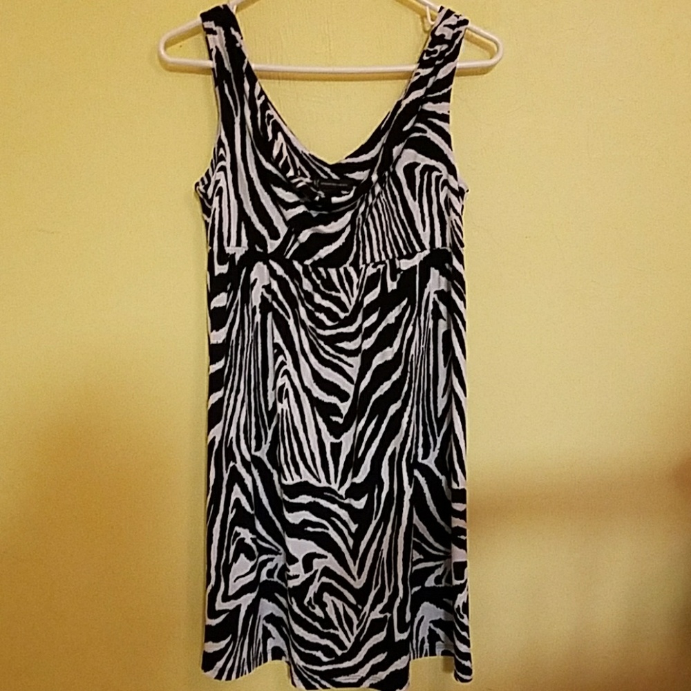 Zebra stripe easy care and comfortable dress