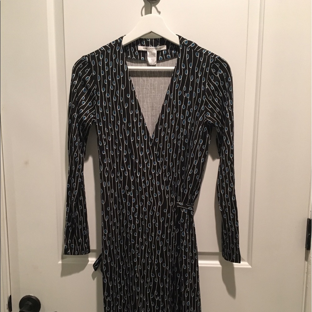 DVF Size 2 Wrap Dress