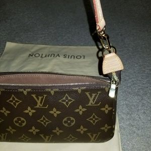 Reserved Authentic Louis Vuitton
