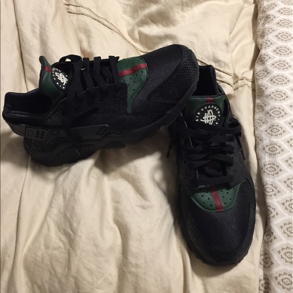Nike custom huaraches
