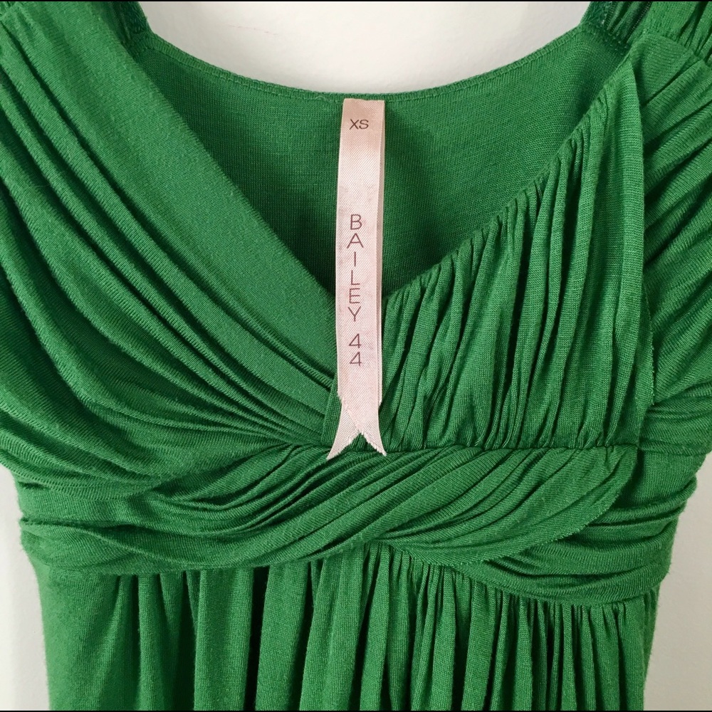 Bailey 44 Tank Top - Gorgeous green color XS