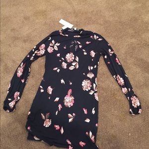 Black patterned long sleeve dress