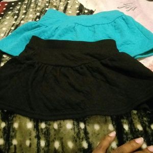 2 Skorts... Wore once...