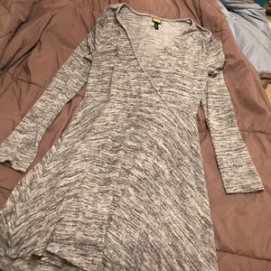 Large grey v-neck long sleeve dress