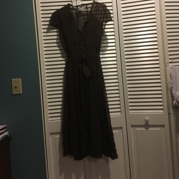 Gorgeous brown dress - Picture 1 of 3