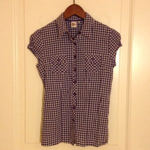 Junior's Shirt