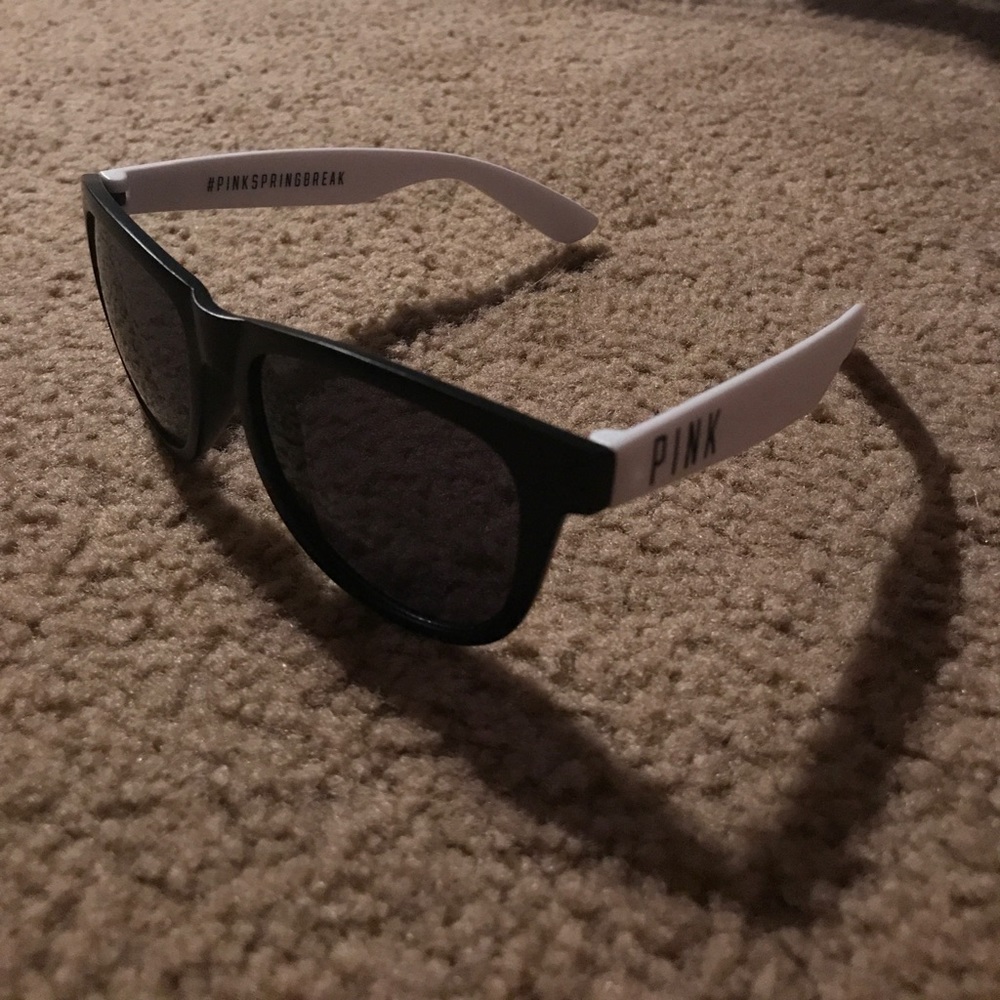 Victoria Secret Sunglasses