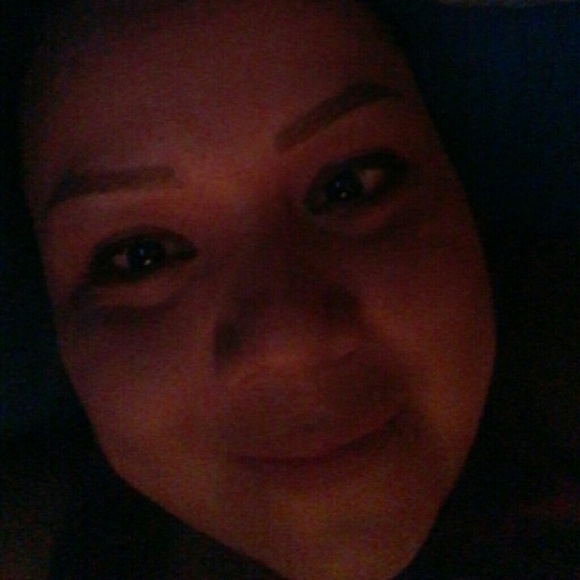 Meet your Posher, Yeni - Picture 1 of 1