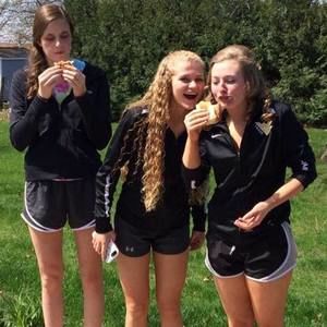 Meet your Posher, Hayley