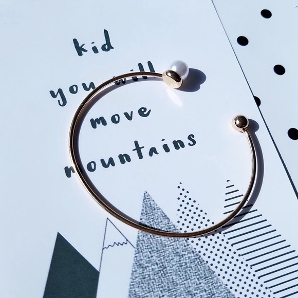 Imitation pearl bracelet - Picture 3 of 4